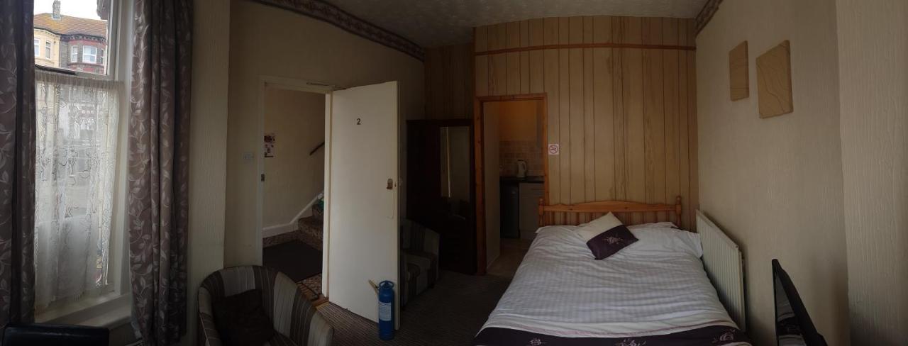 2 Berth Ground Floor Flat Apsley 2 Apartment *
