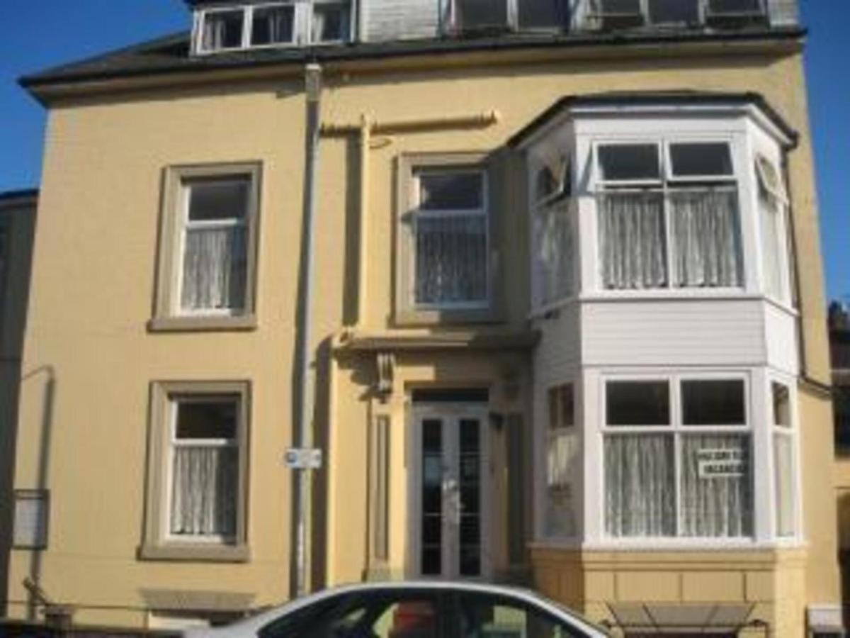 2 Berth Ground Floor Flat Apsley 2 * Great Yarmouth